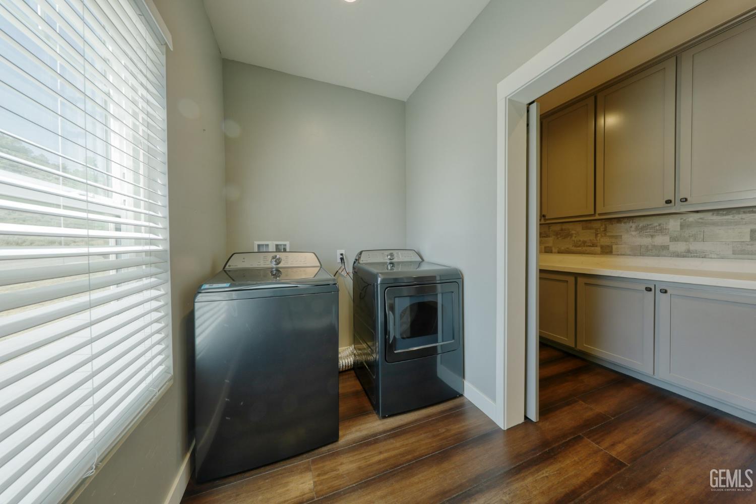 25904 Bear Valley Road — photo 38