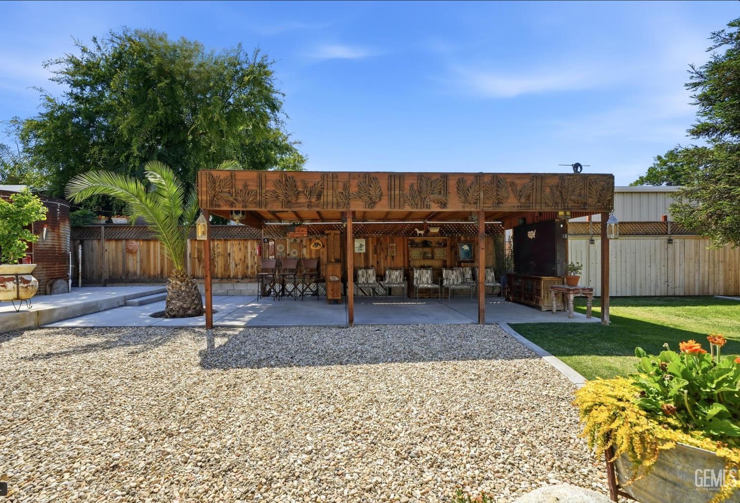 10328 Shellabarger Rd — photo 31
