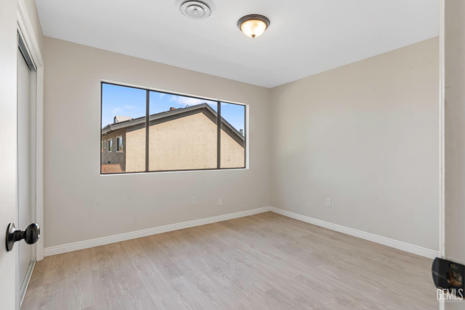 6612 Greensward Way — photo 42