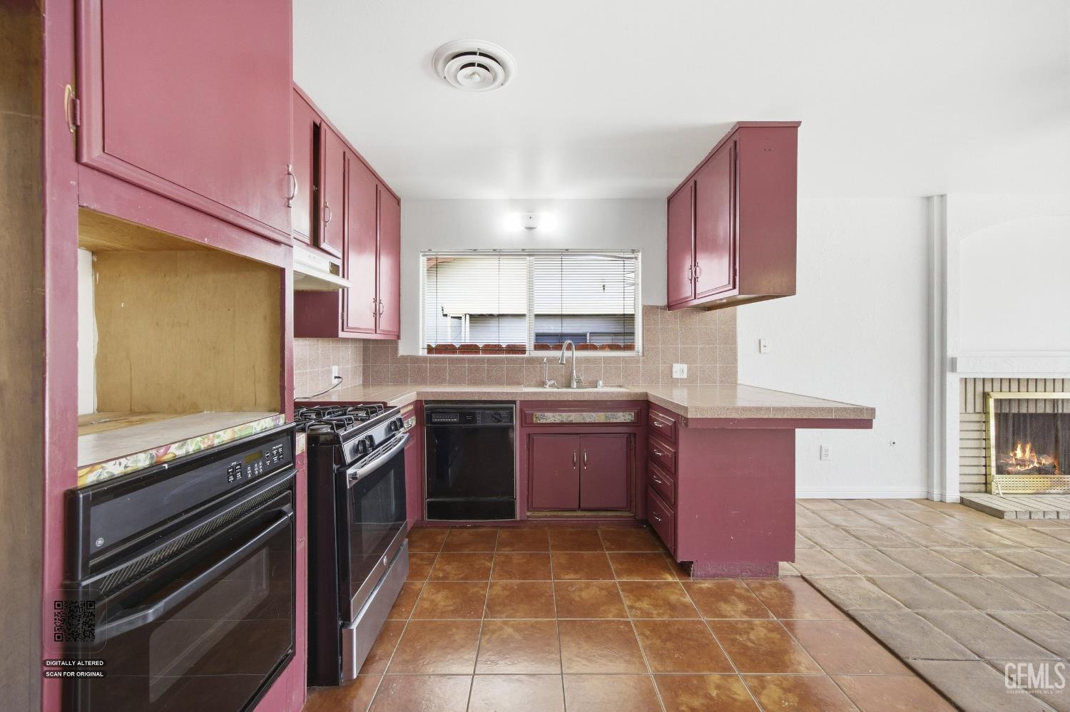 2904 Maywood Drive — photo 9