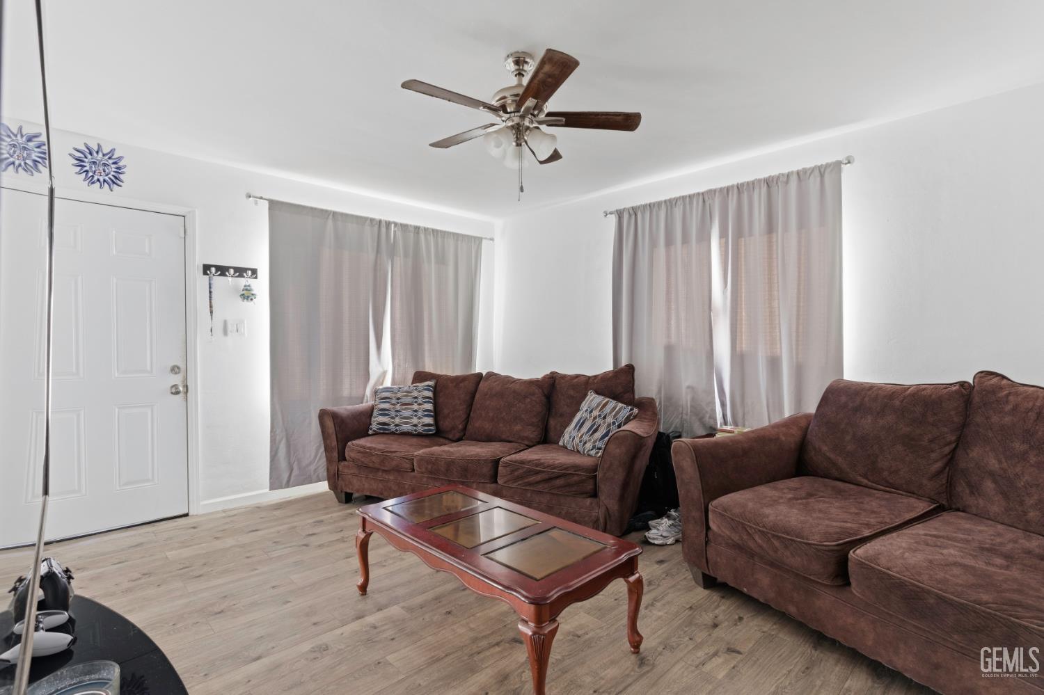 1625 Adrian Street — photo 3