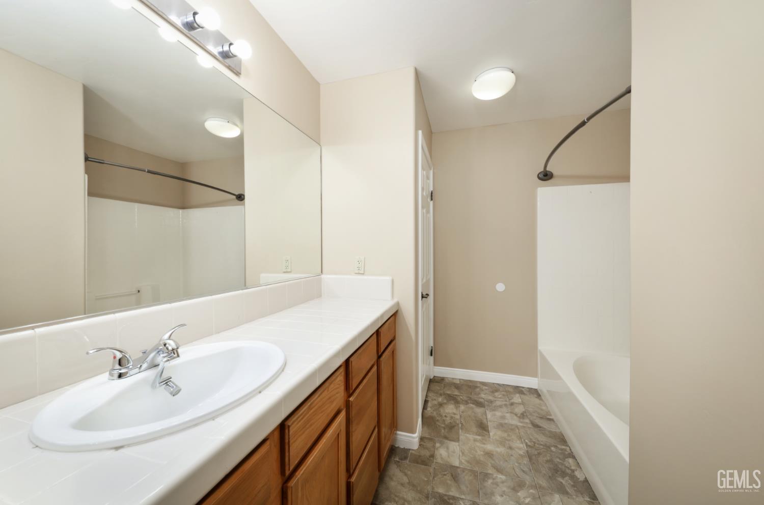 5506 Leeward Point Drive — photo 17