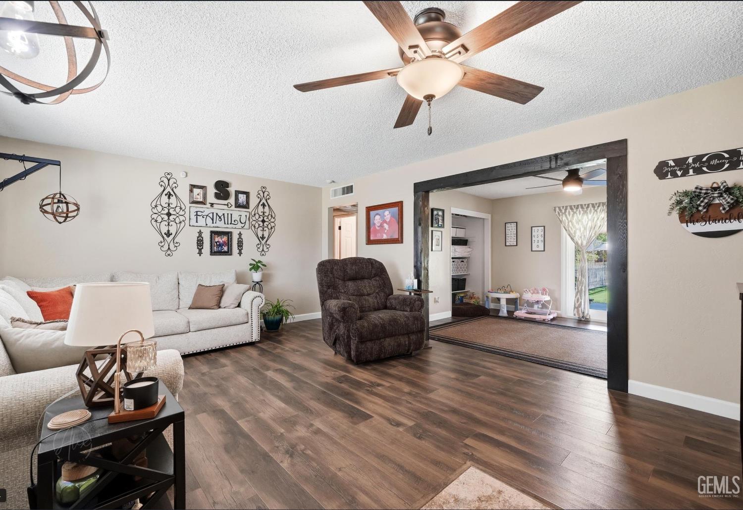 10328 Shellabarger Rd — photo 9