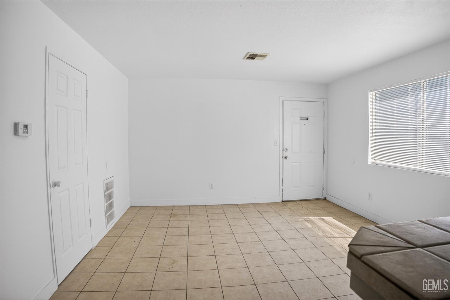 1300 Flower Street — photo 8