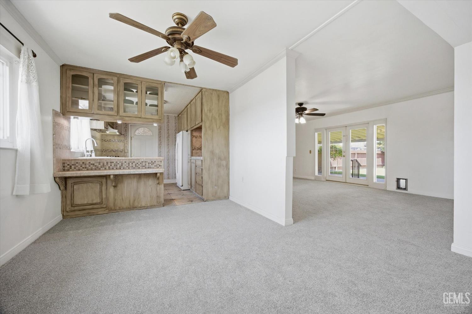 1020 Roberts Lane — photo 10