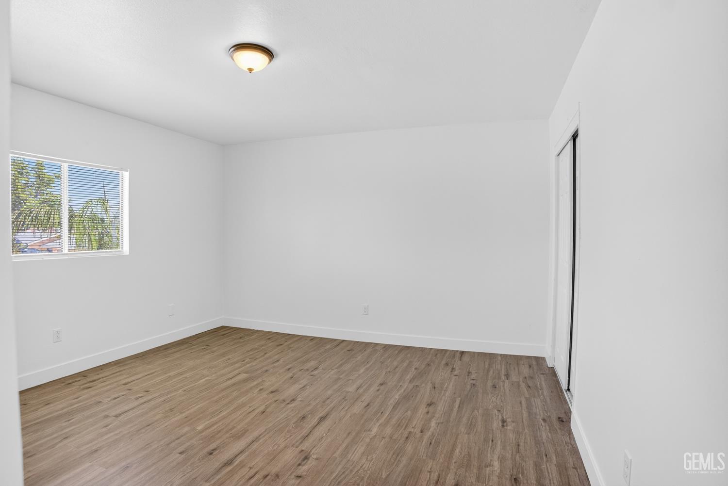 1300 Flower Street — photo 42