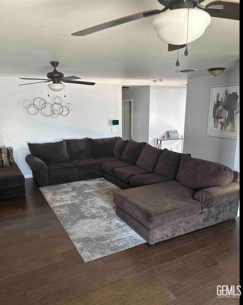 2307 Trentino Avenue — photo 4