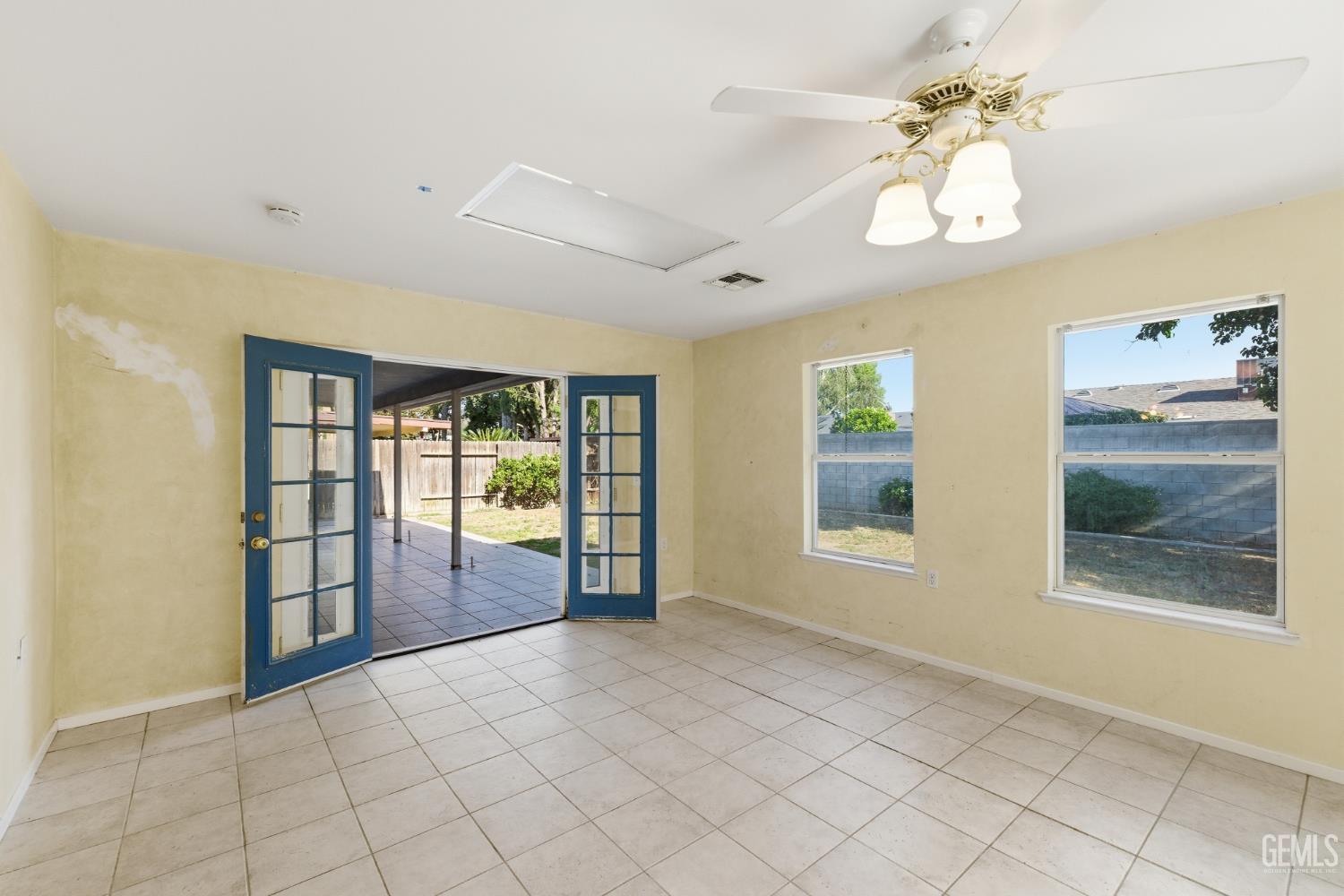 10000 Marilee Avenue — photo 46