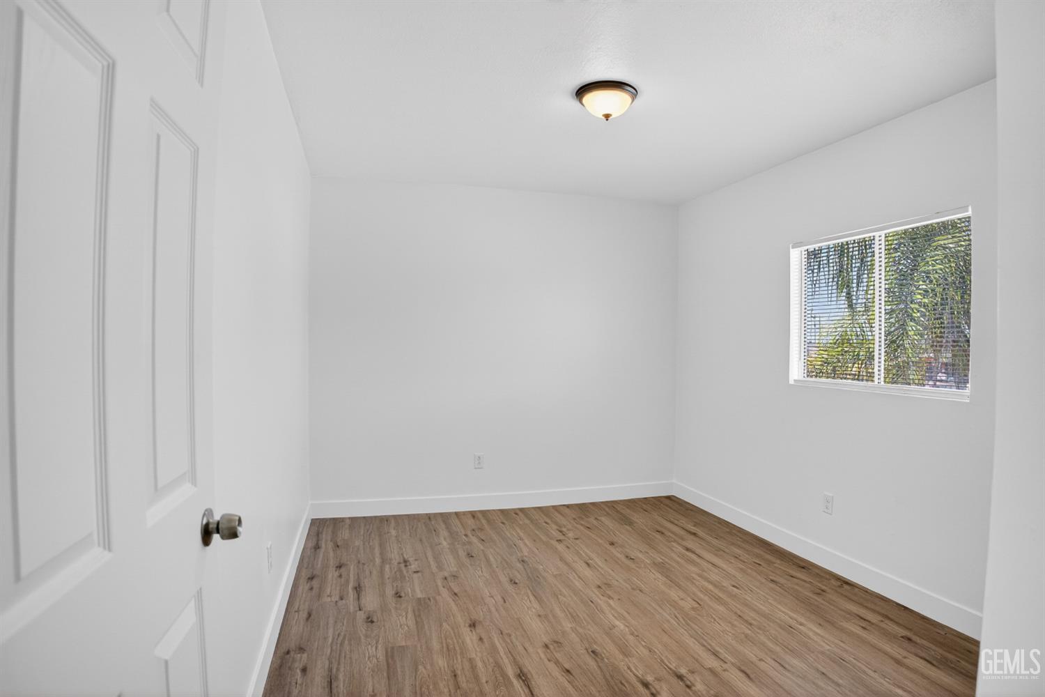 1300 Flower Street — photo 37