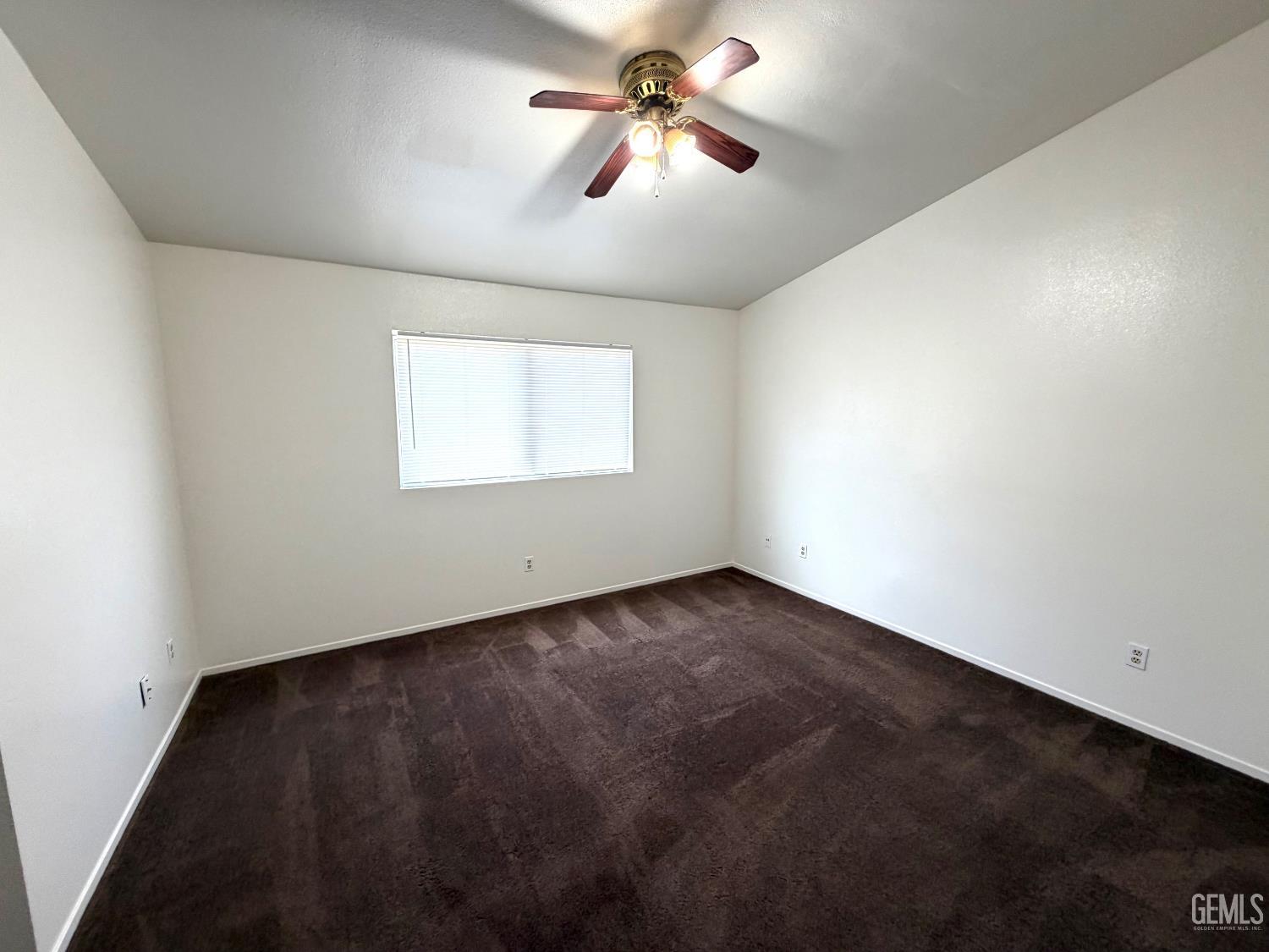 6401 Caracas Court — photo 9