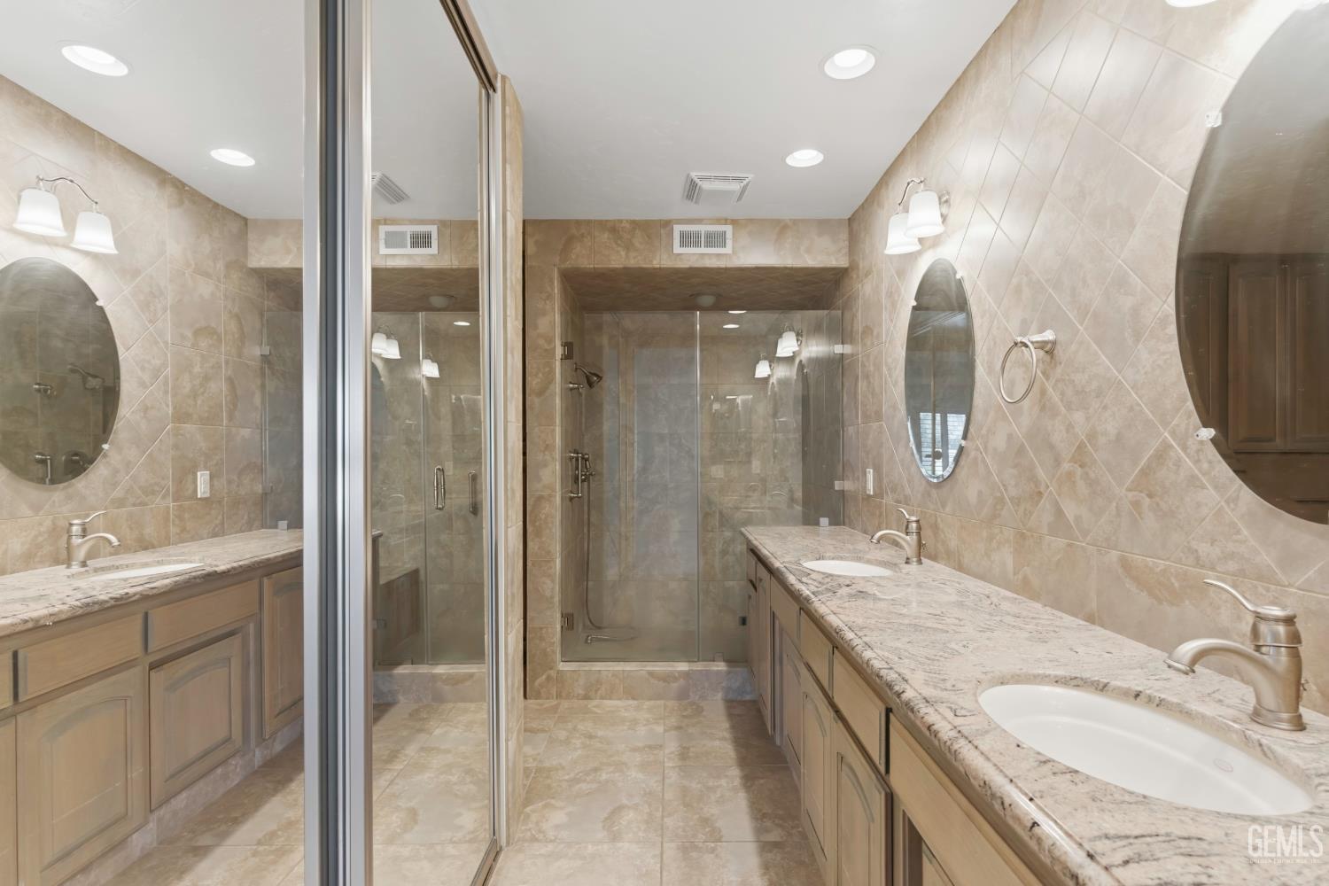 5517 Muirfield Drive — photo 37