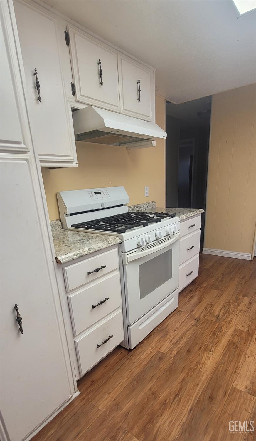 4324 Sabal Court — photo 9