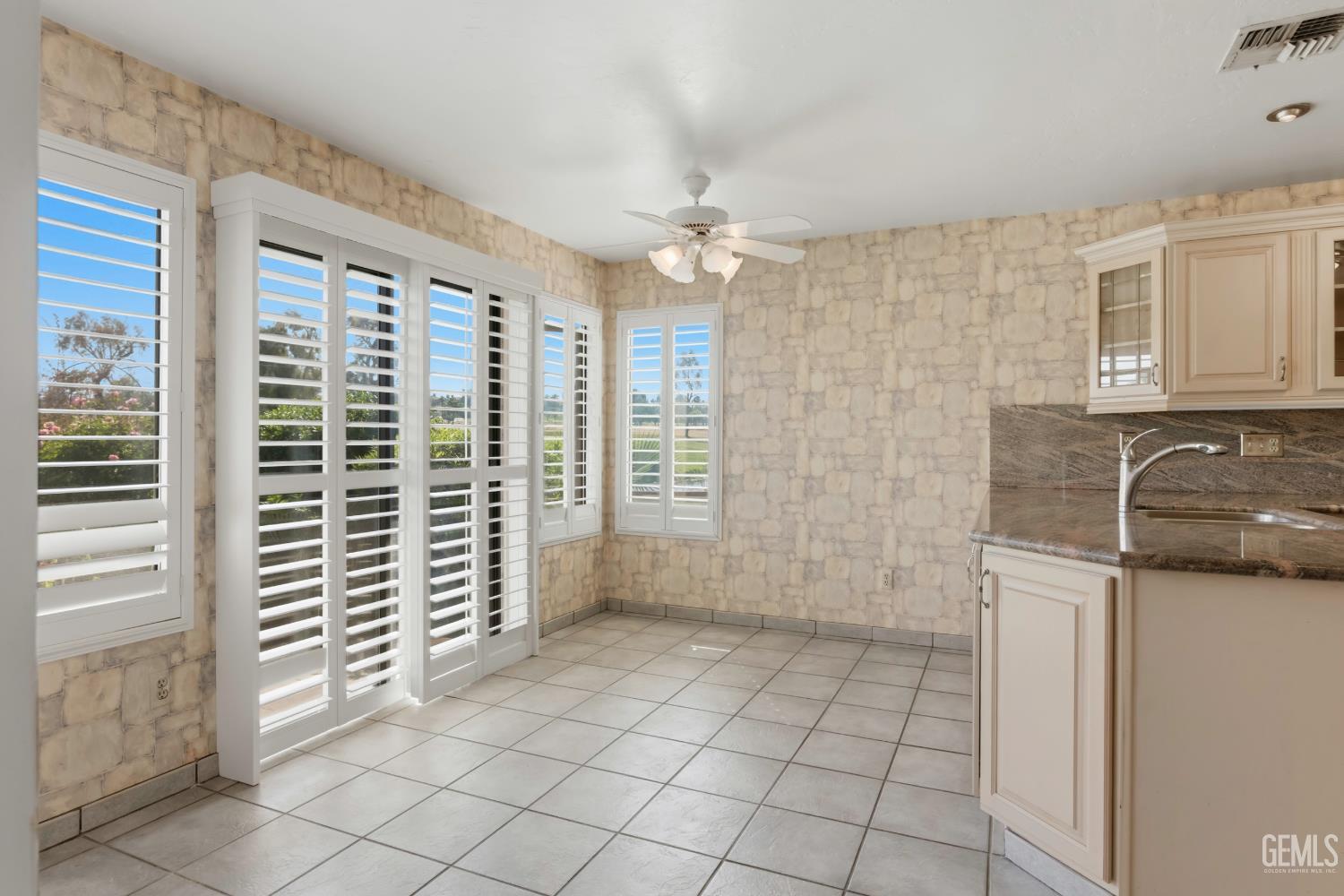 5517 Muirfield Drive — photo 24