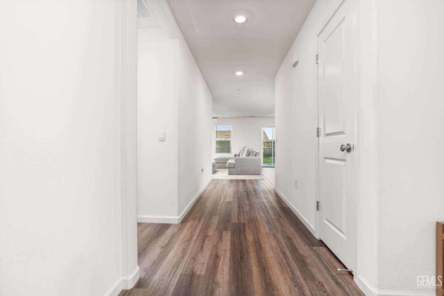 8611 Lacuna Coil Avenue — photo 6