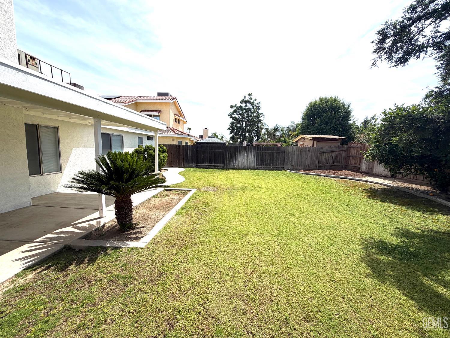 6401 Caracas Court — photo 14