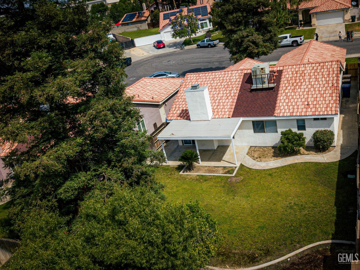 6401 Caracas Court — photo 17