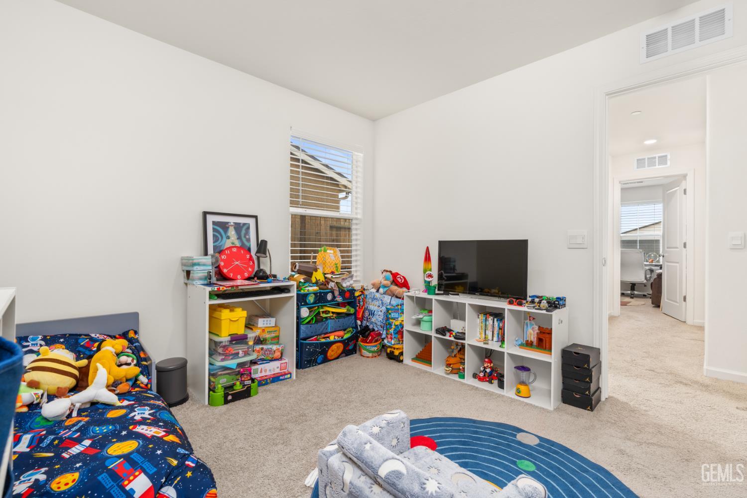 8611 Lacuna Coil Avenue — photo 12