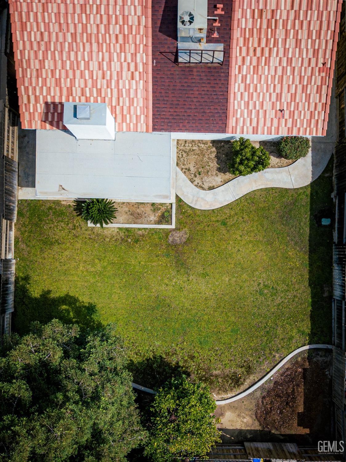6401 Caracas Court — photo 19