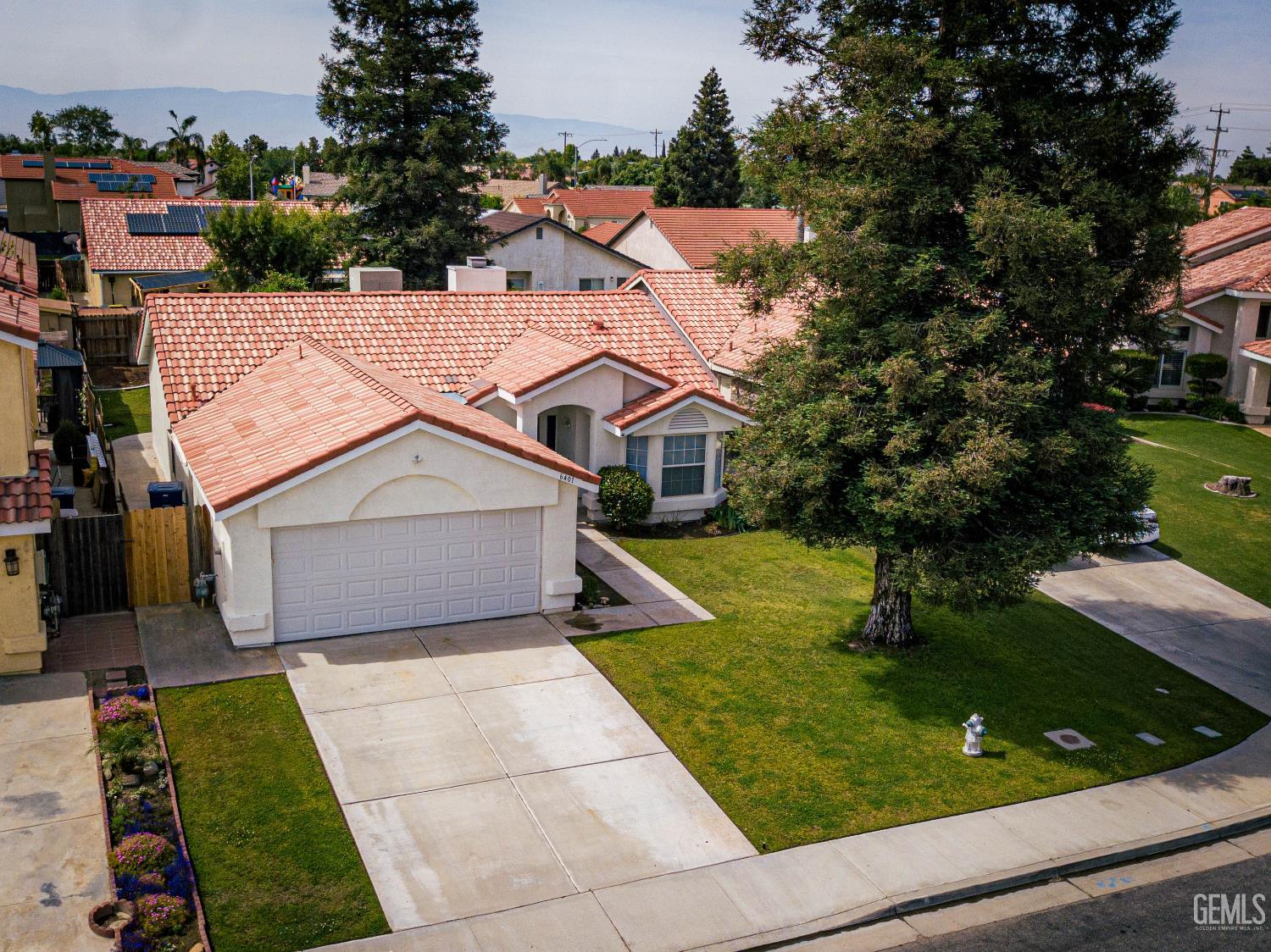 6401 Caracas Court — photo 3