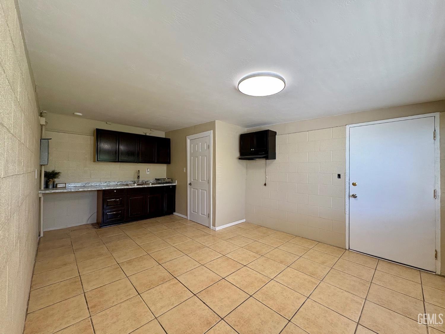 5025 Fillmore Avenue — photo 31