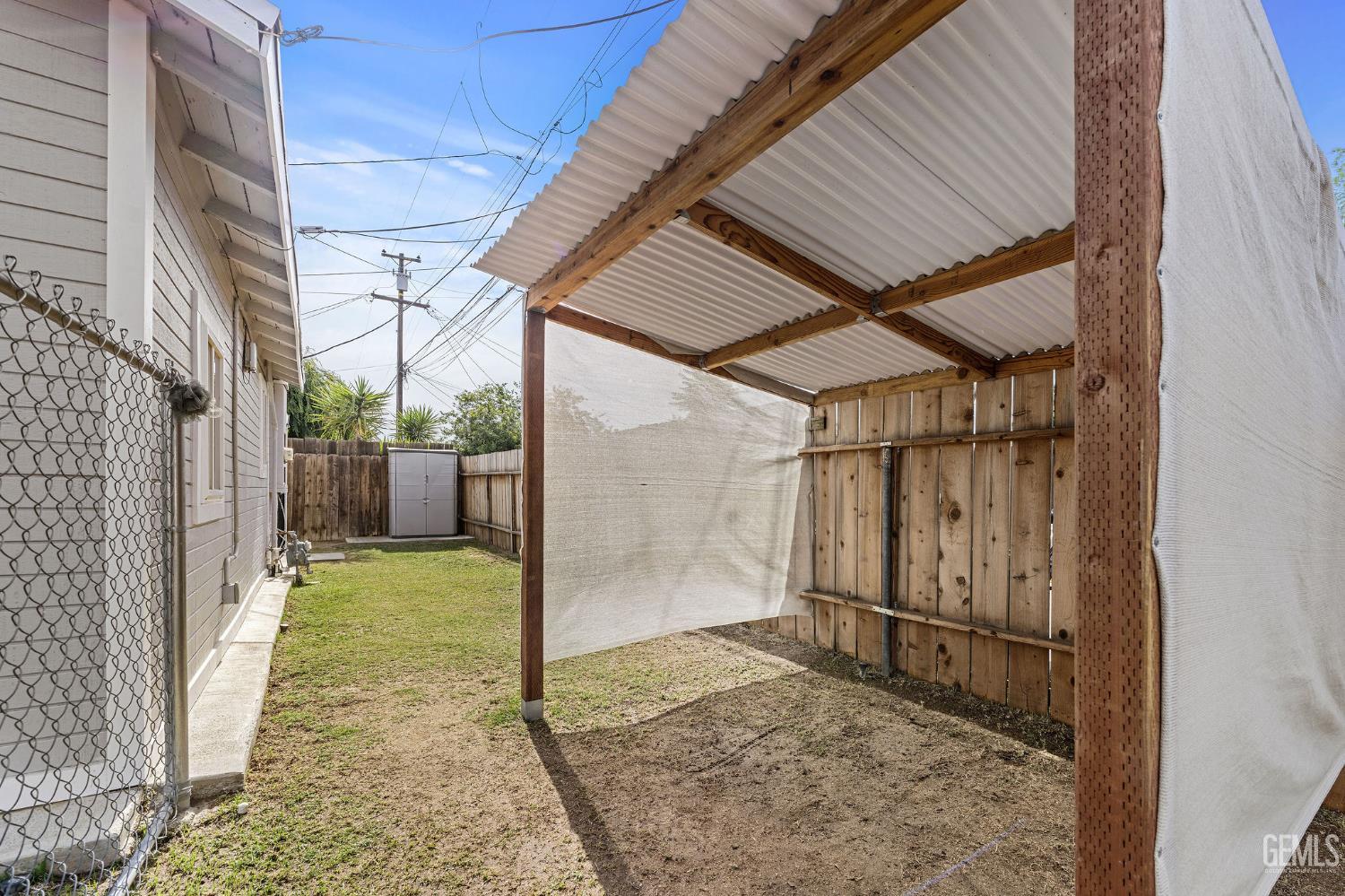 1114 Grant Drive — photo 17