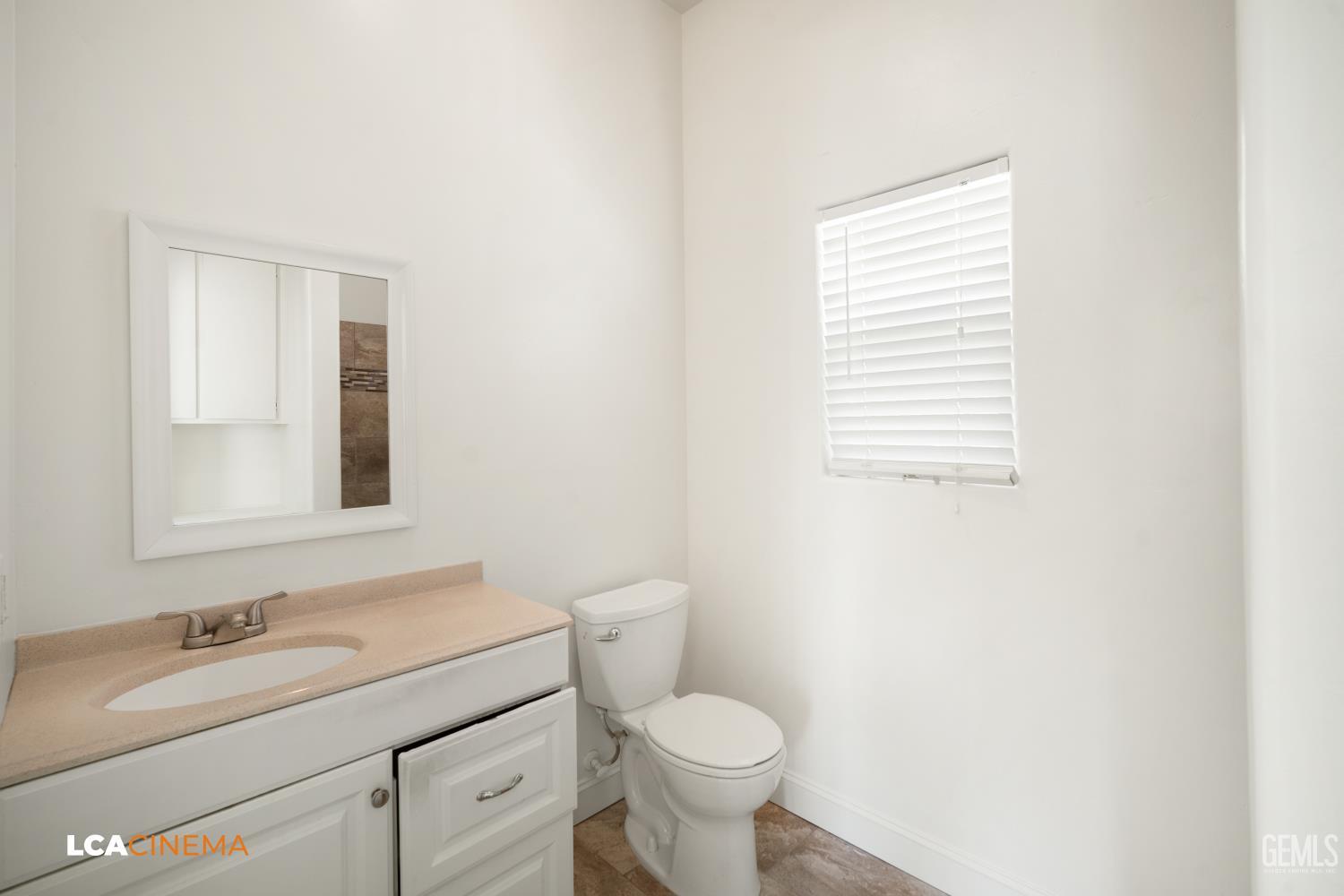 5053 N Hills Drive — photo 37