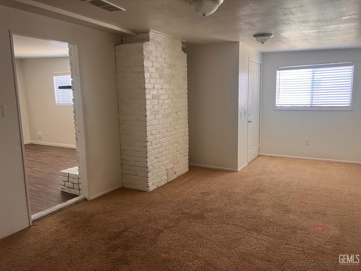 2321 Charleston Drive — photo 9