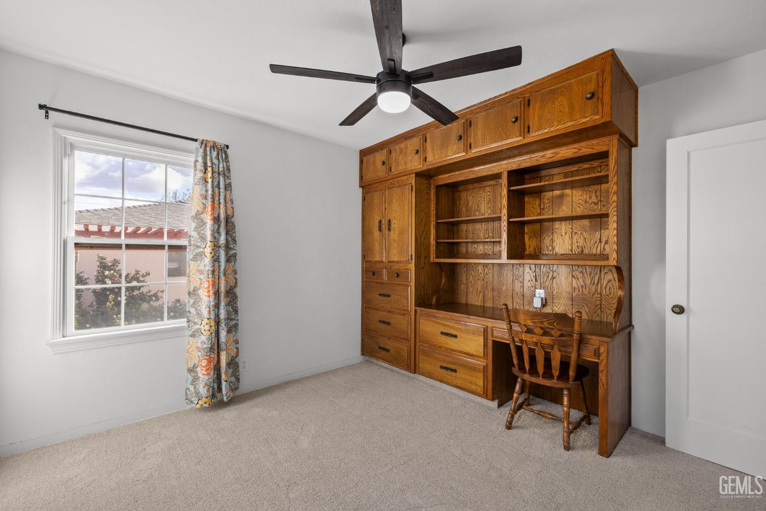 2416 Barnett Street — photo 24