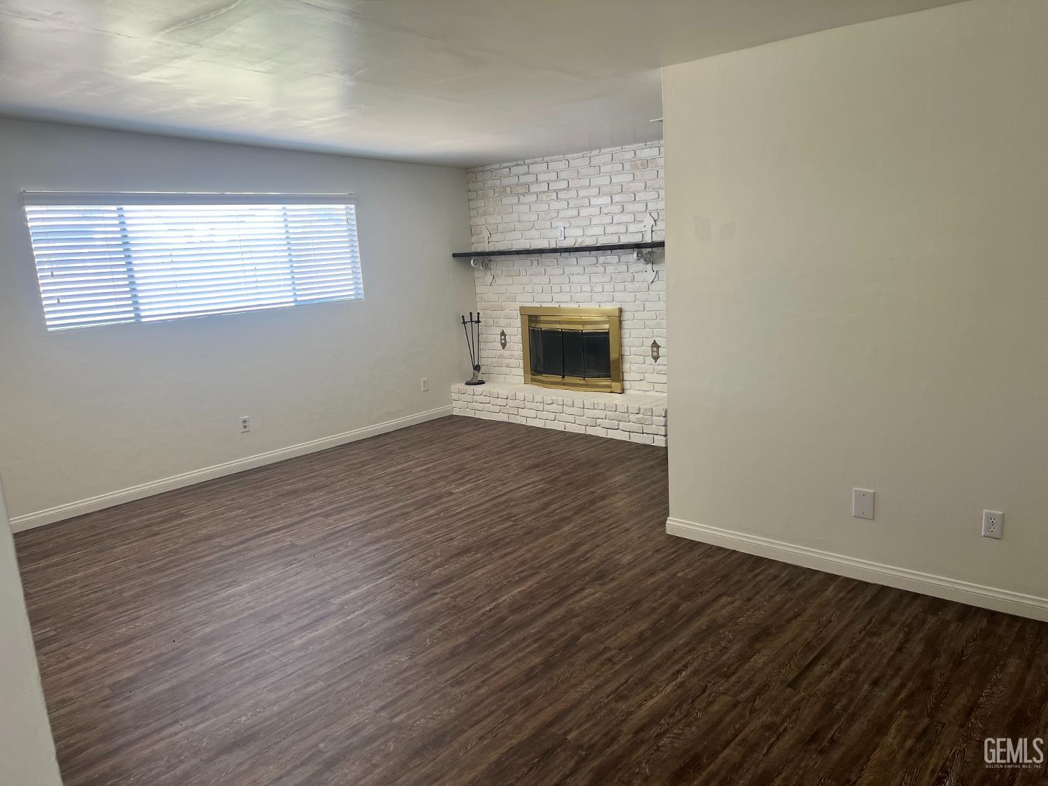 2321 Charleston Drive — photo 8