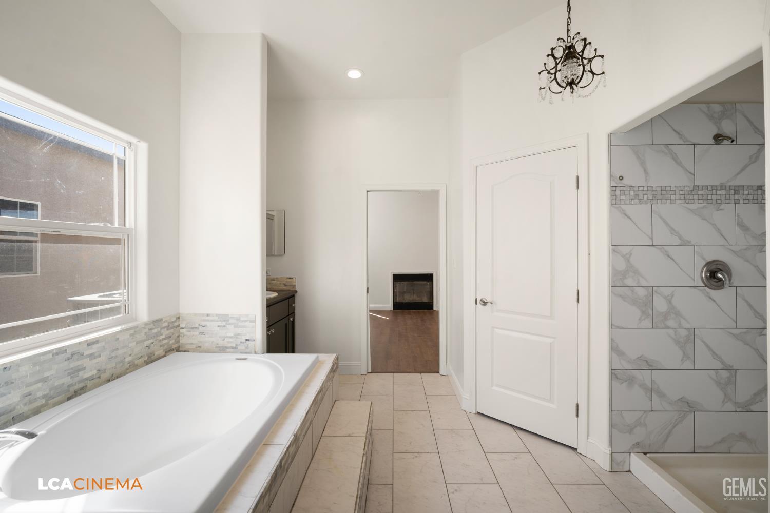 5053 N Hills Drive — photo 33