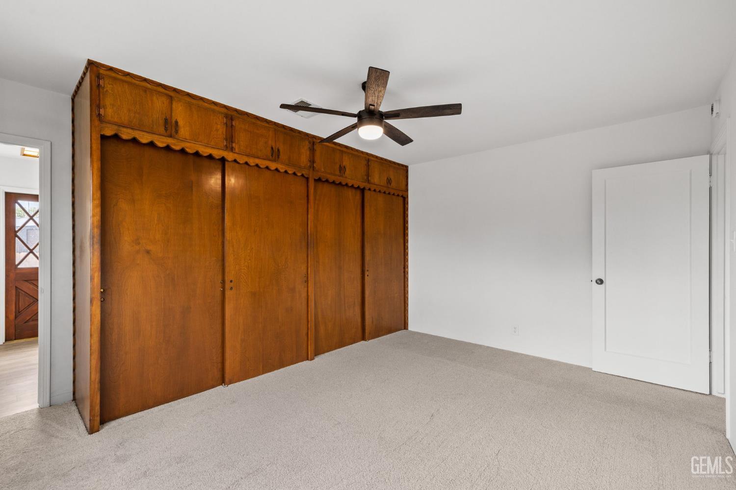 2416 Barnett Street — photo 35