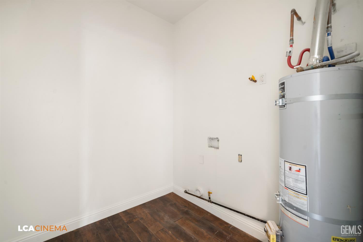 5053 N Hills Drive — photo 19