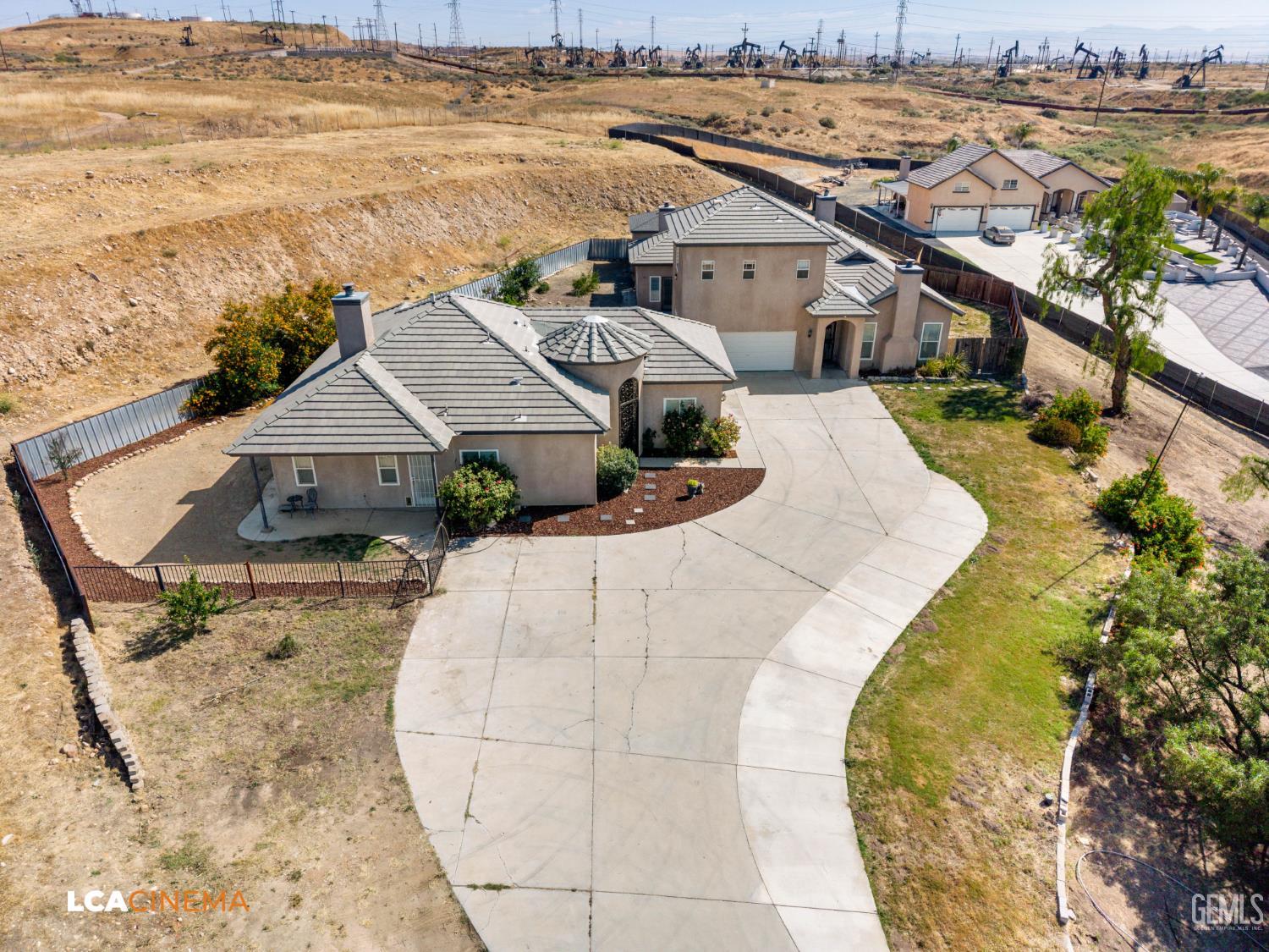 5053 N Hills Drive — photo 15