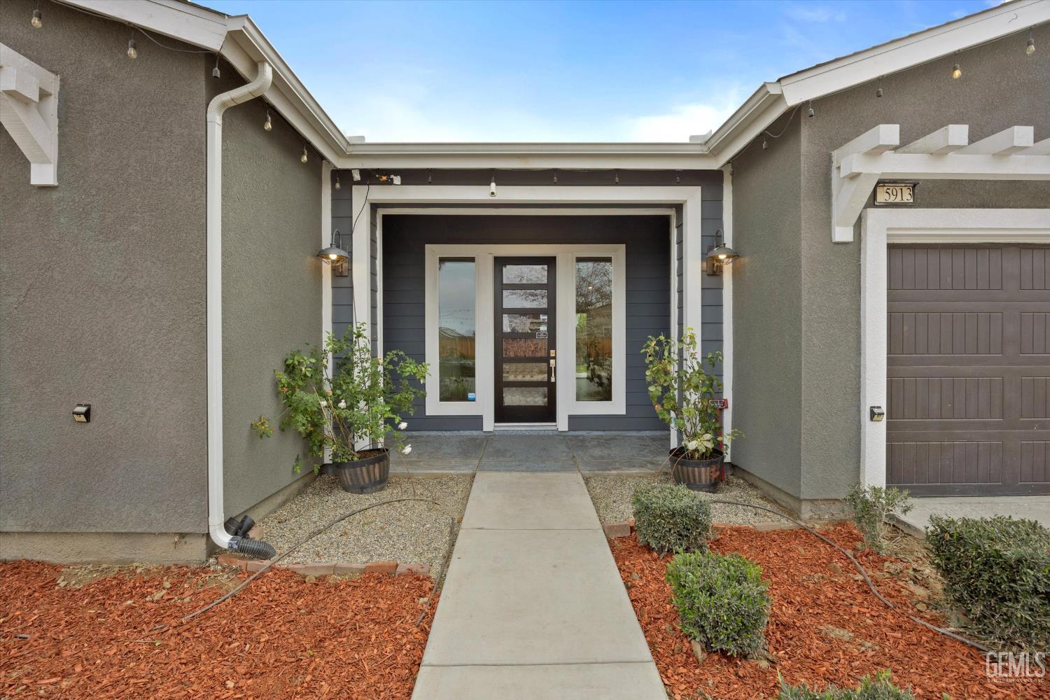 5913 Hawthorn Tree Lane — photo 3