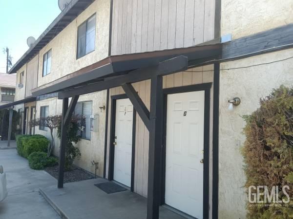 2126 O Street — photo 3