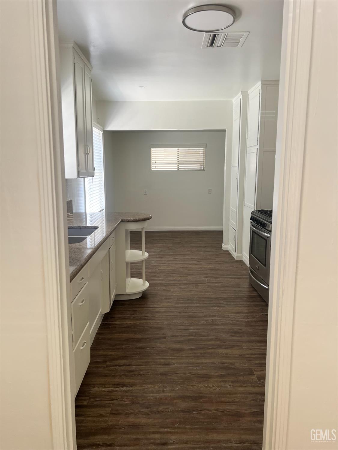 2321 Charleston Drive — photo 5