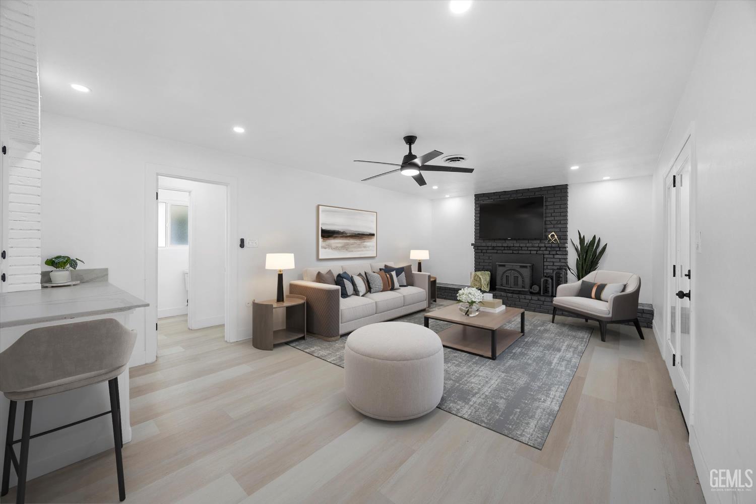 6000 Eugene Place — photo 14