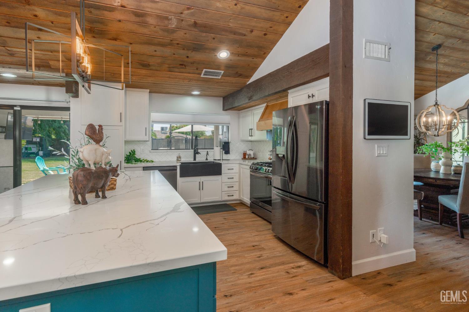 6717 Noah Avenue — photo 13