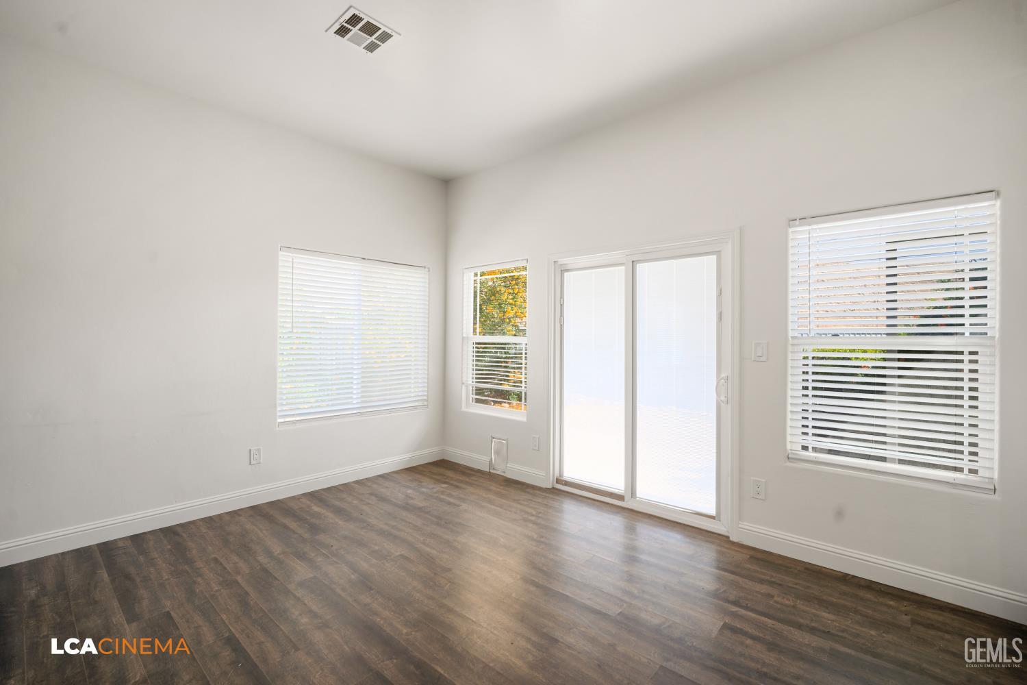 5053 N Hills Drive — photo 64