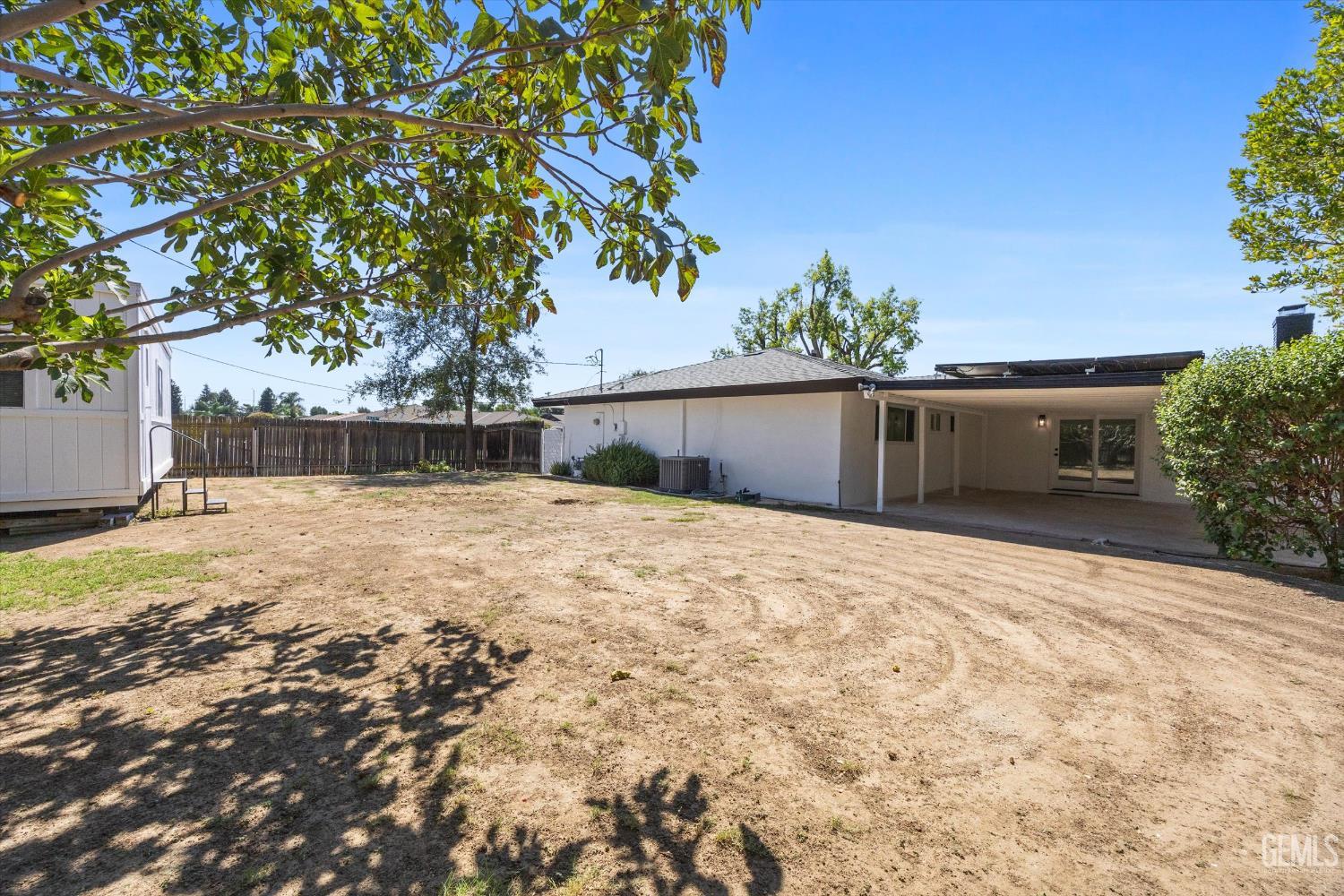 6000 Eugene Place — photo 40