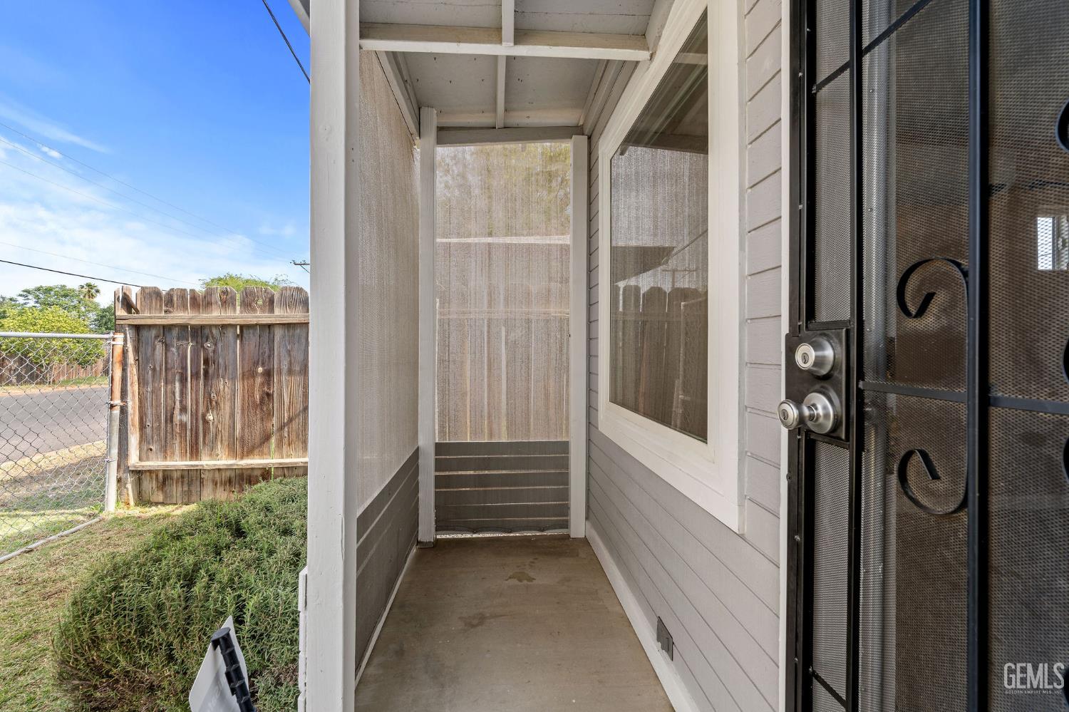 1114 Grant Drive — photo 15