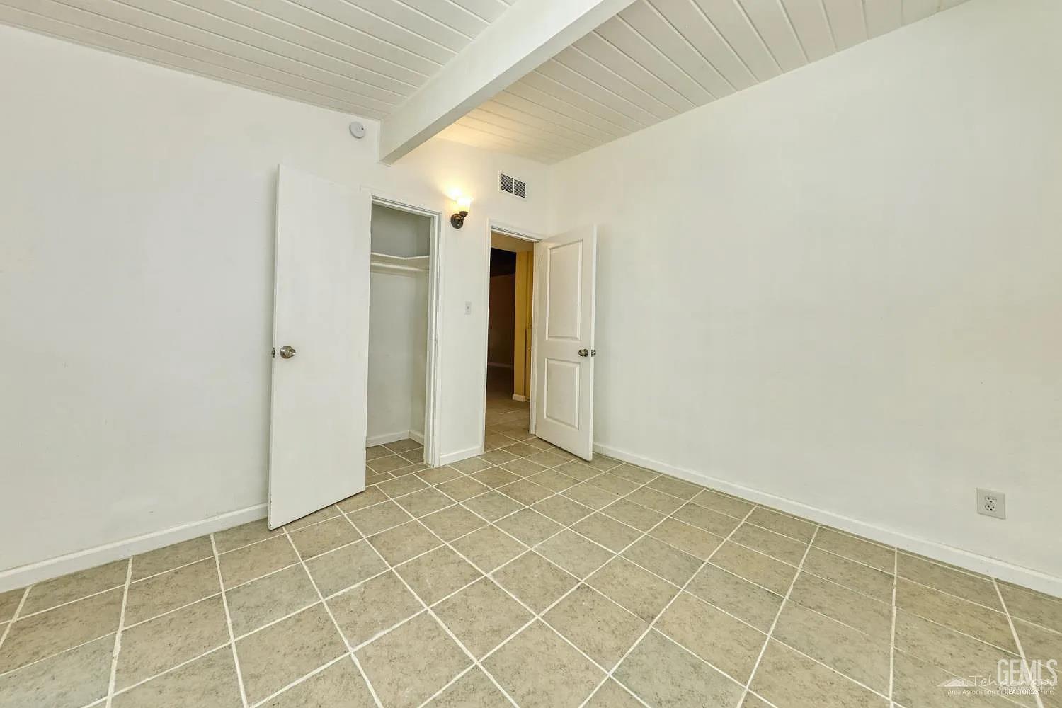 3300 Bucknell Street — photo 13