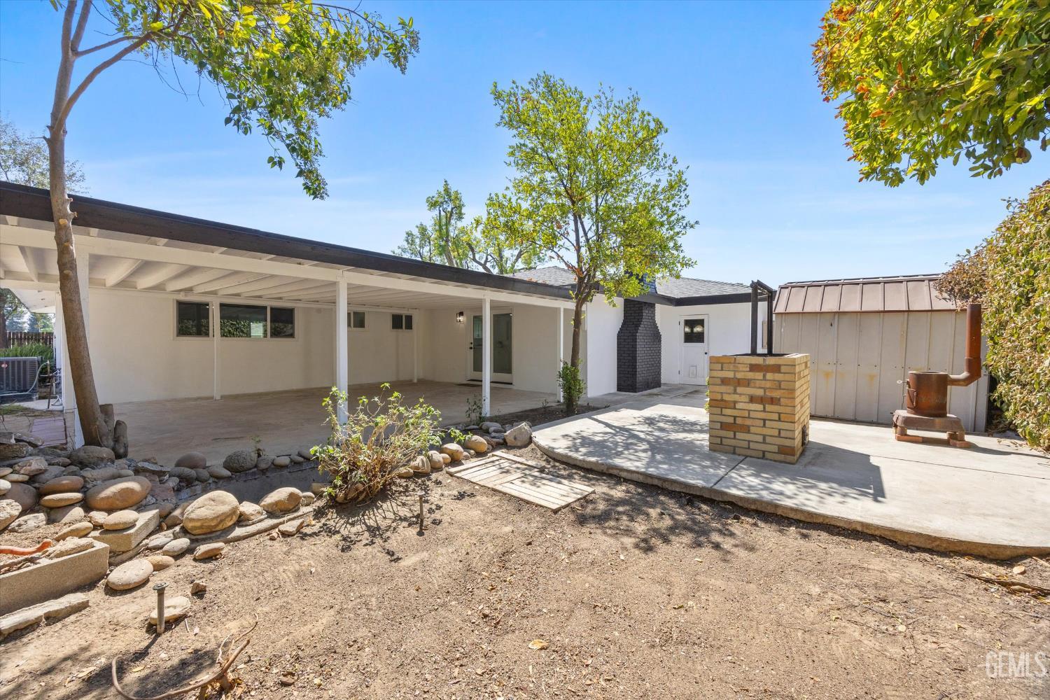 6000 Eugene Place — photo 38