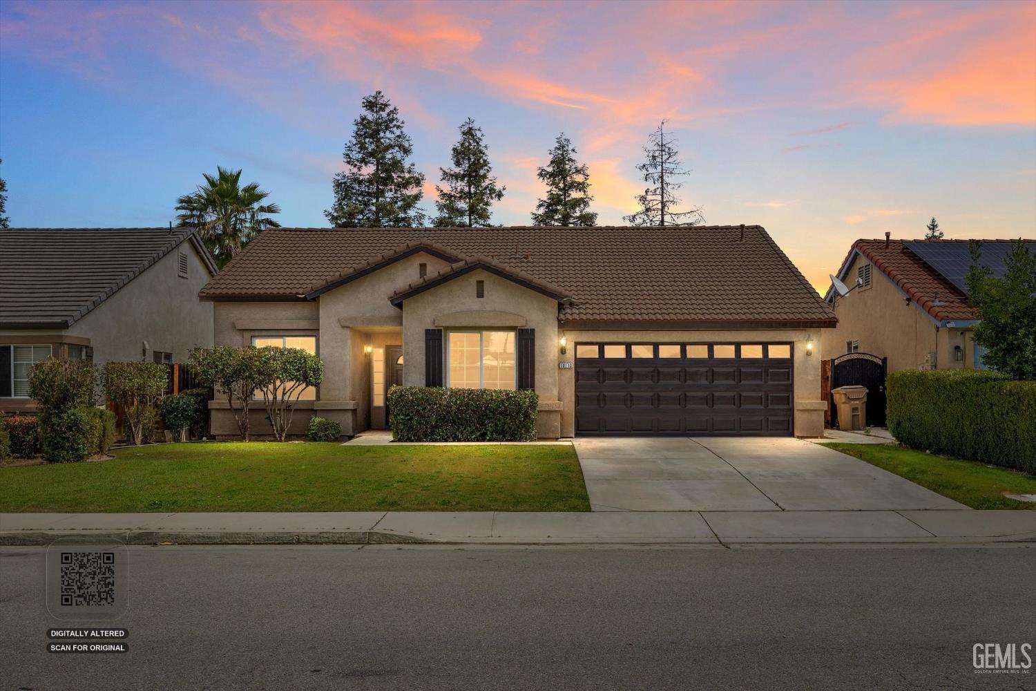 10110 Pyramid Peak Drive