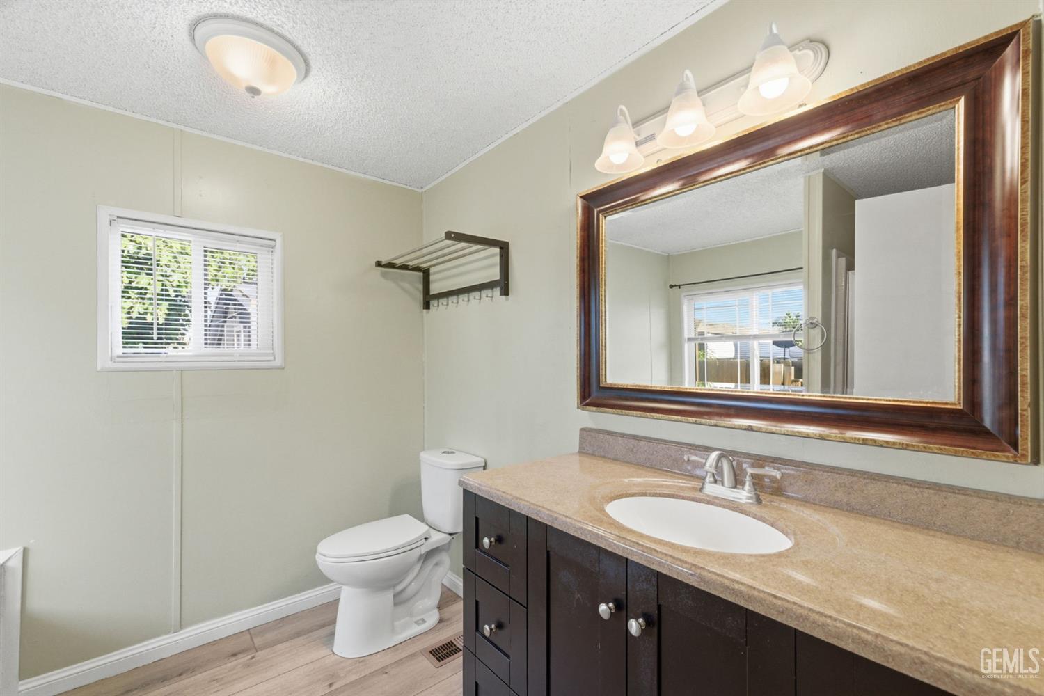 1301 Taft Hwy — photo 31