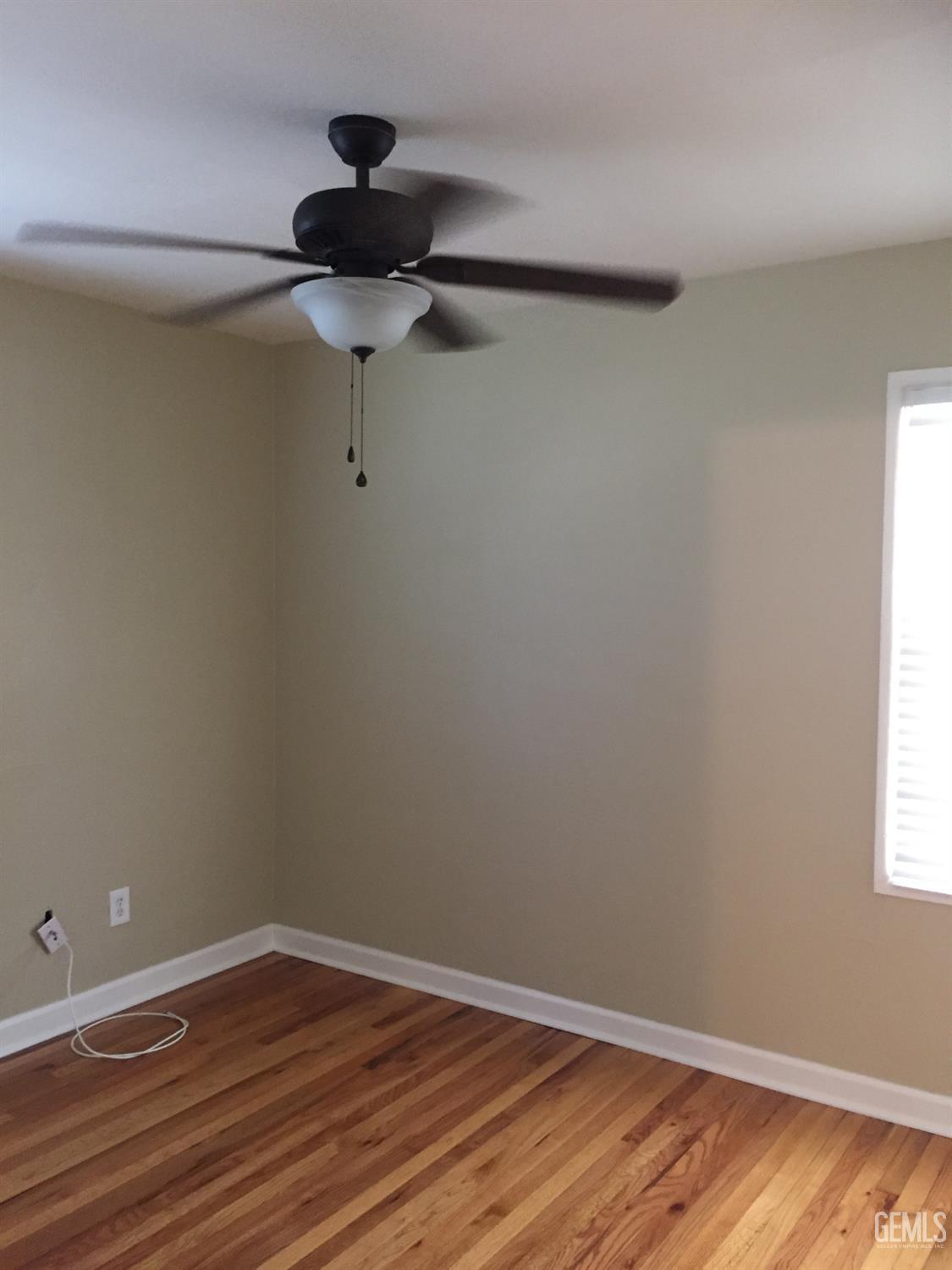 2915 Pine Street — photo 11