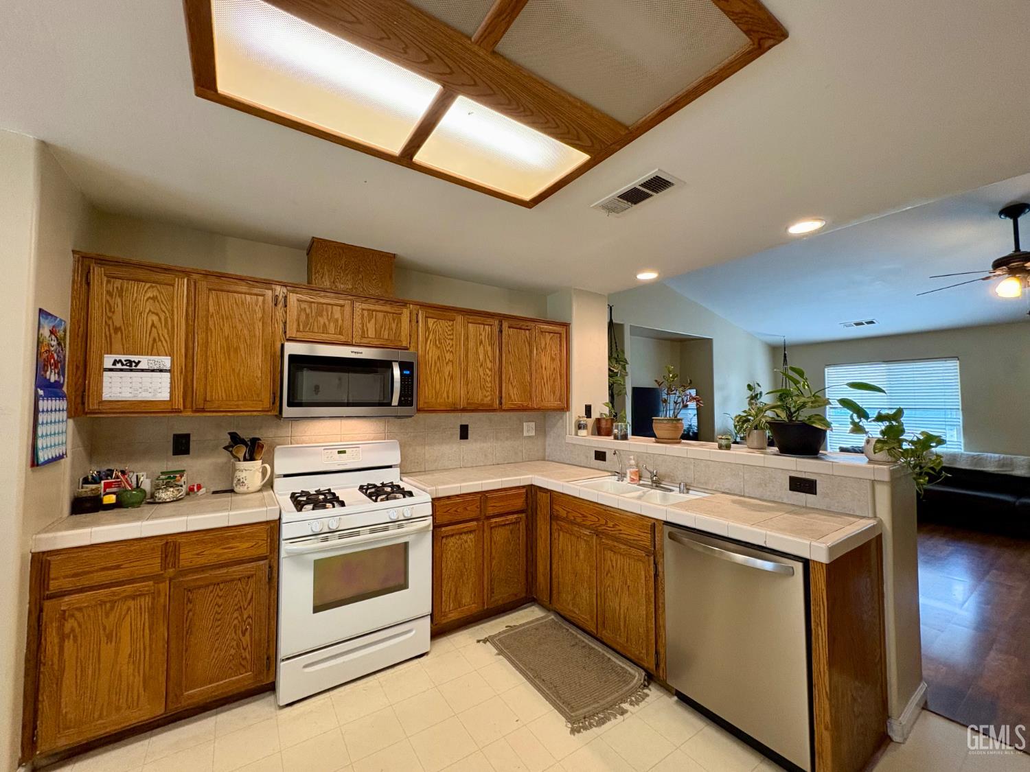 3720 Meadow Run Lane — photo 10