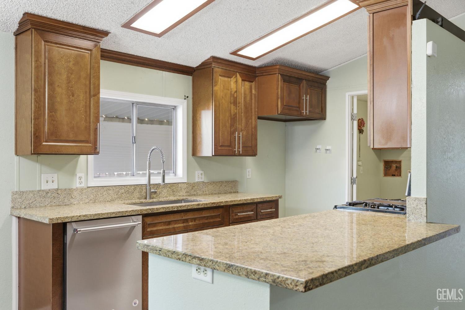 1301 Taft Hwy — photo 20
