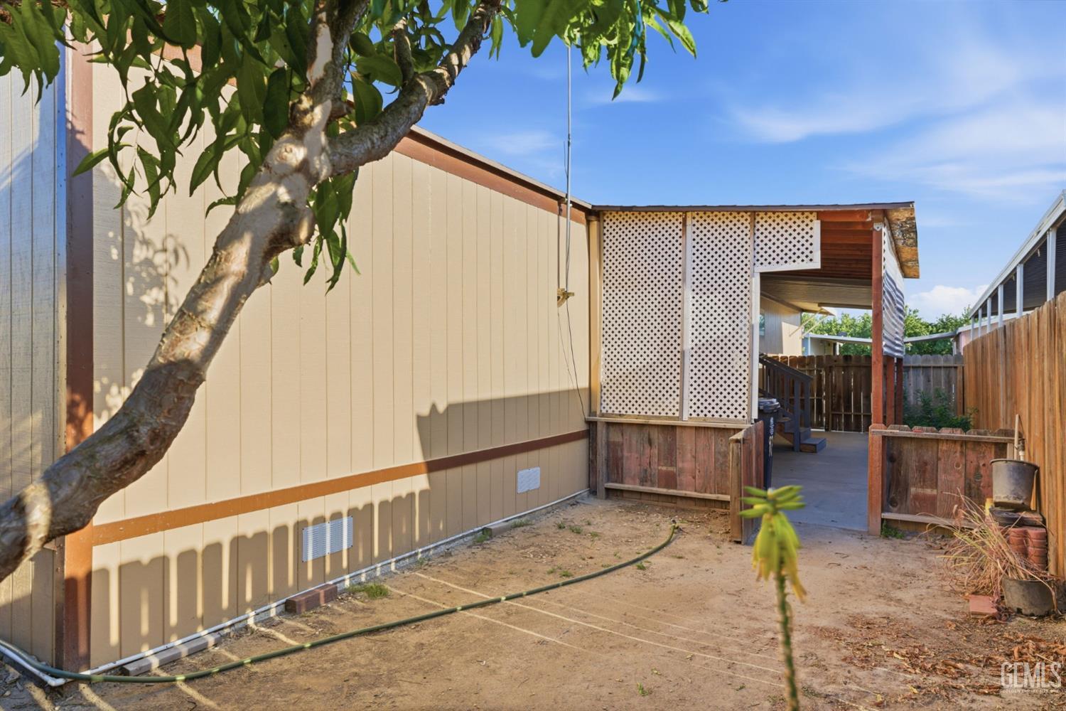 1301 Taft Hwy — photo 44