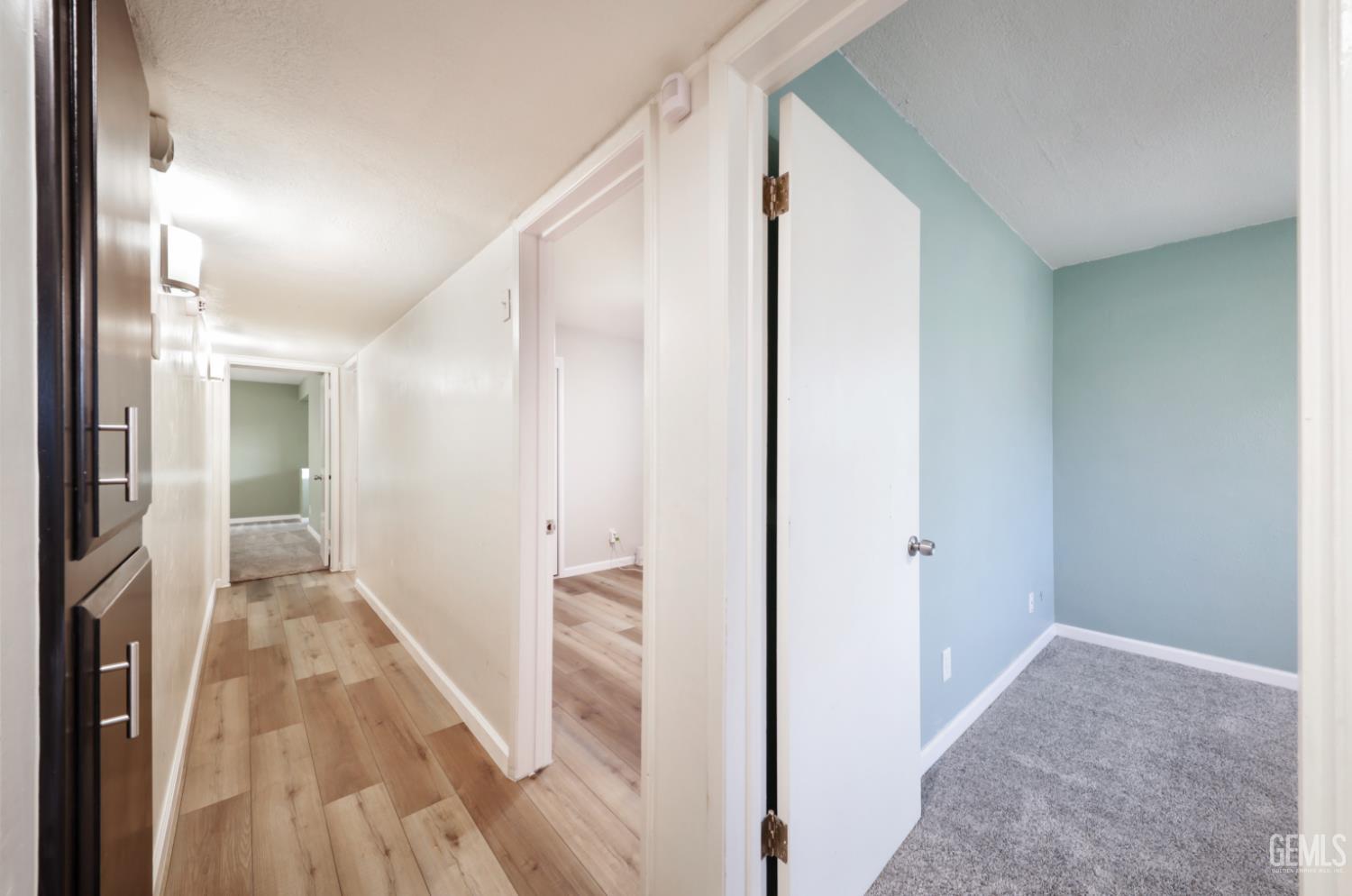 3207 Candlewood Drive — photo 8
